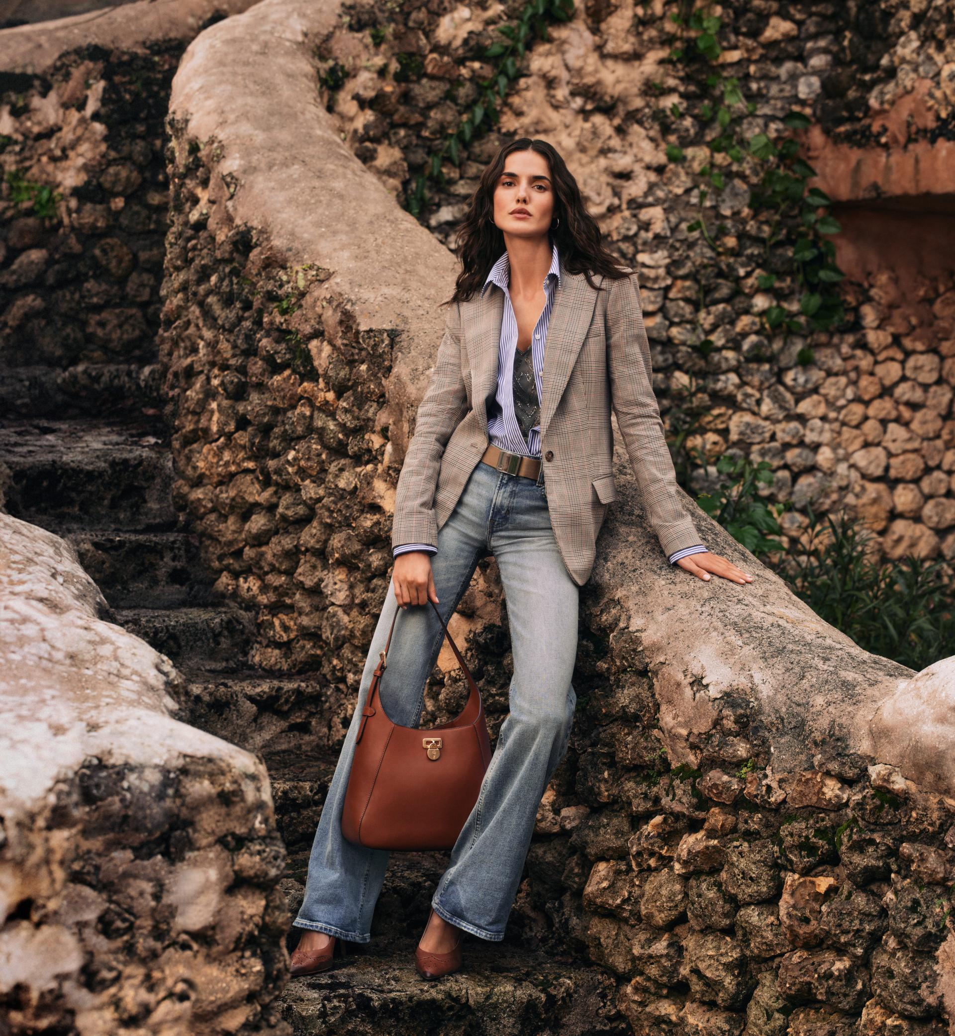 Jak się ubrać na rozmowę o pracę? Stylizacje, które robią dobre pierwsze wrażenie