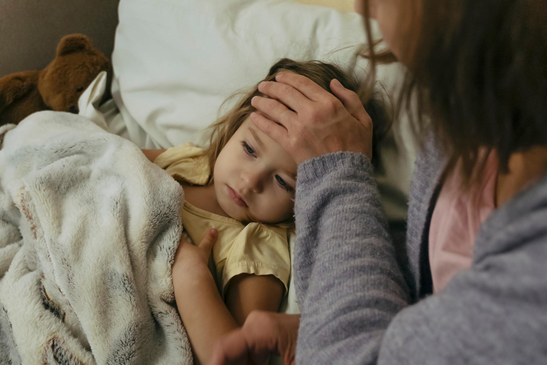 Czy zwolnienie lekarskie na dziecko przerywa urlop wypoczynkowy?