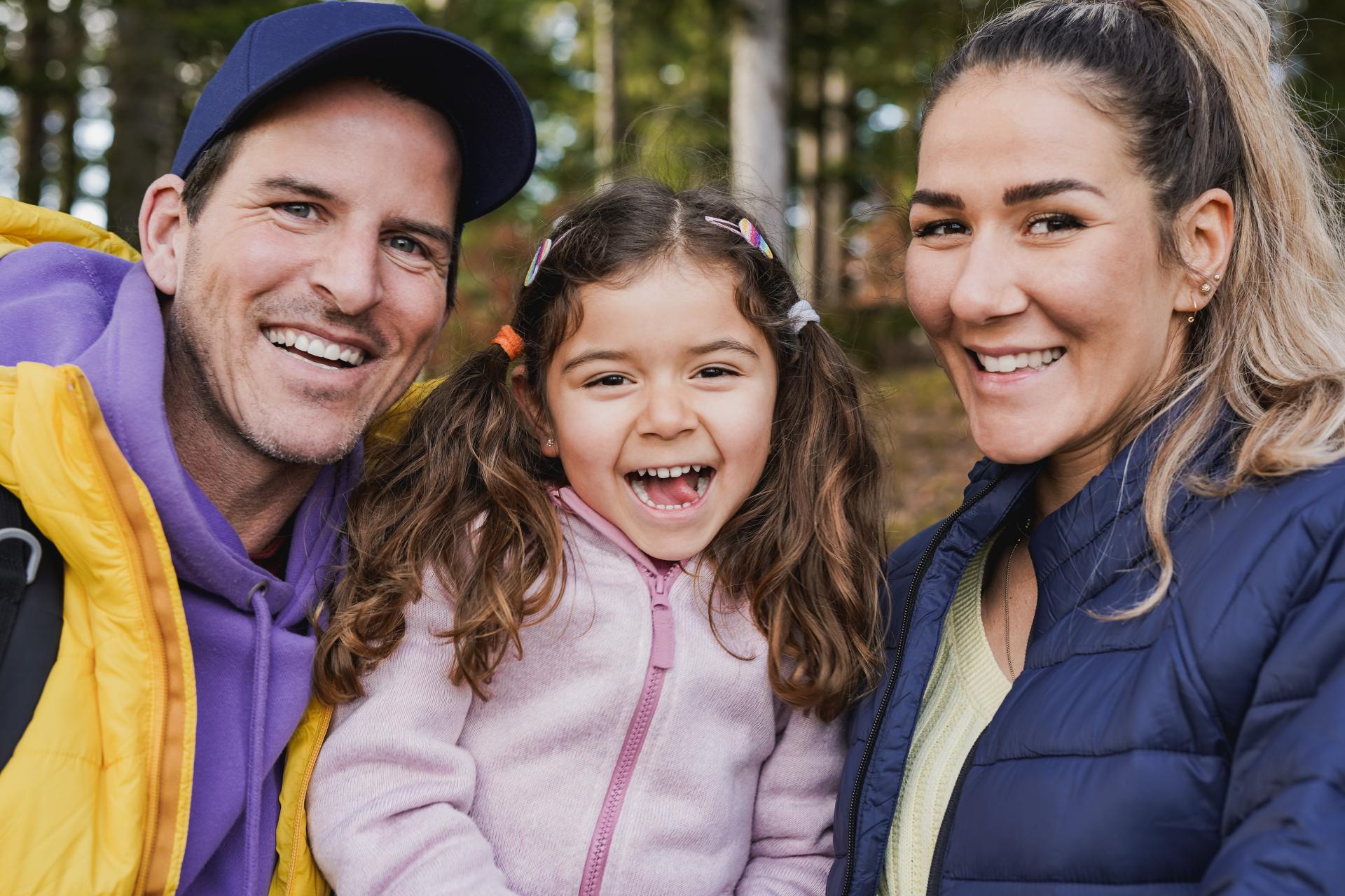 Adopcja dziecka a prawo do zasiłku opiekuńczego – najważniejsze zasady i uprawnienia rodziców