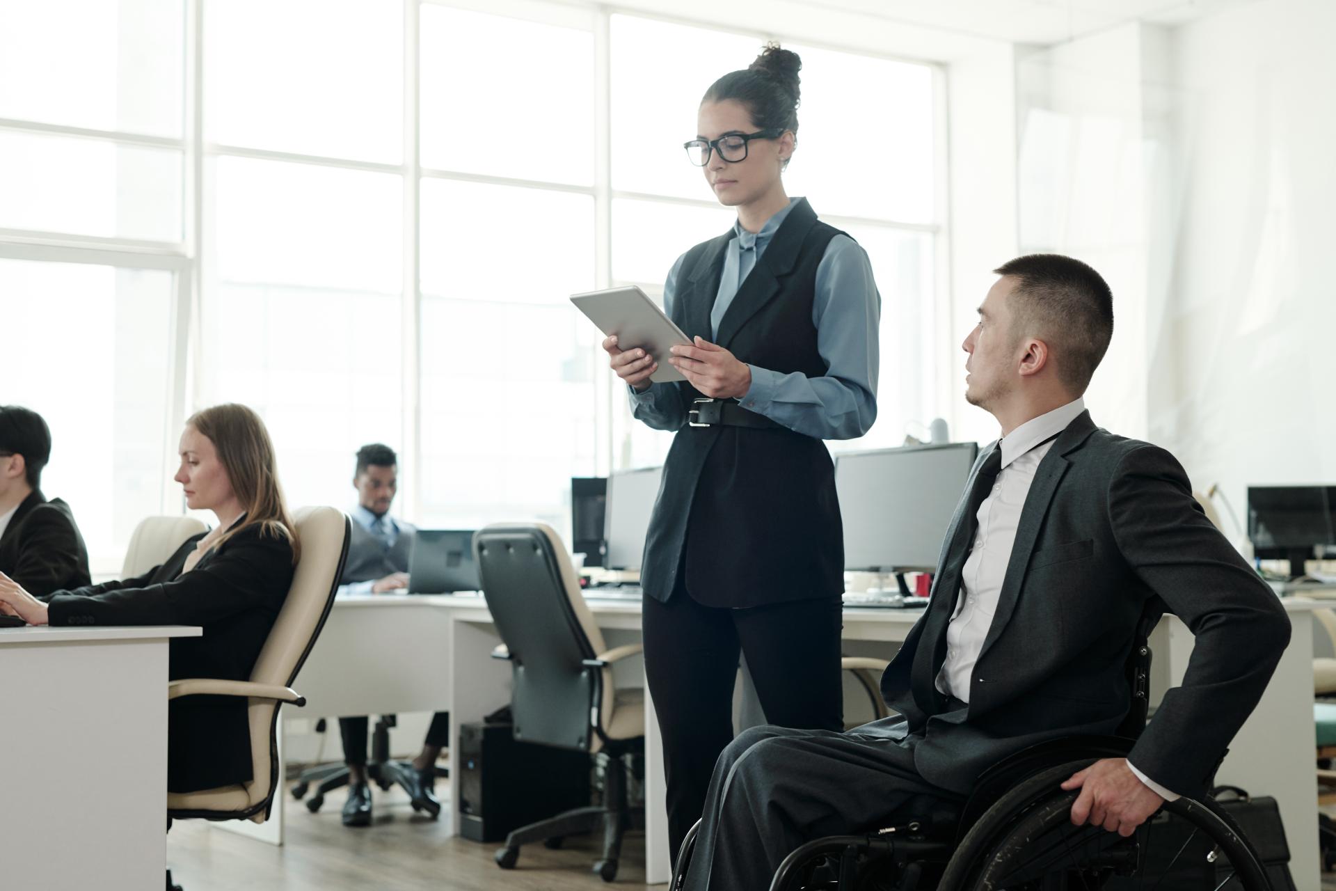 Znaczny stopień niepełnosprawności pracownika a dodatkowe punkty w PFRON