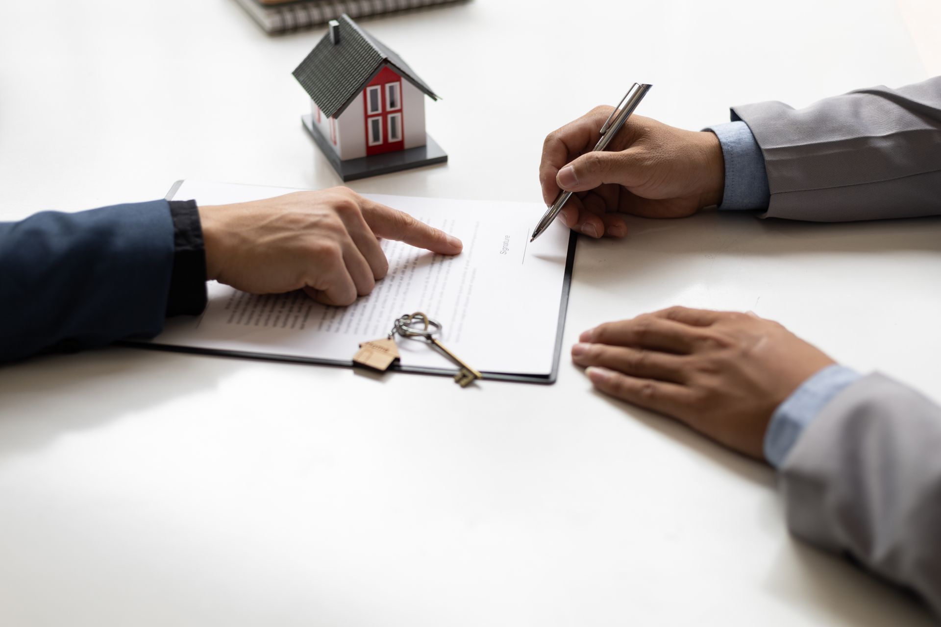 Wynagrodzenie za służebność a podatek VAT – jak rozliczyć?