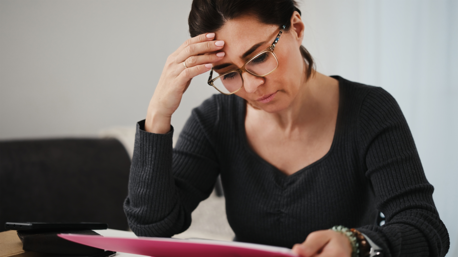 Decyzja ZUS wydana po latach – czy można przez nią stracić składki?